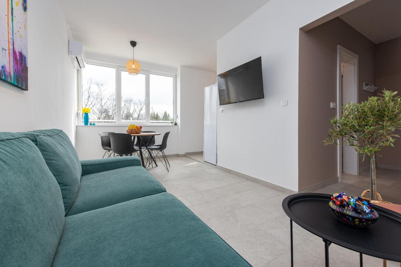 Ferienwohnung Urban Vibe Zadar Exterior foto