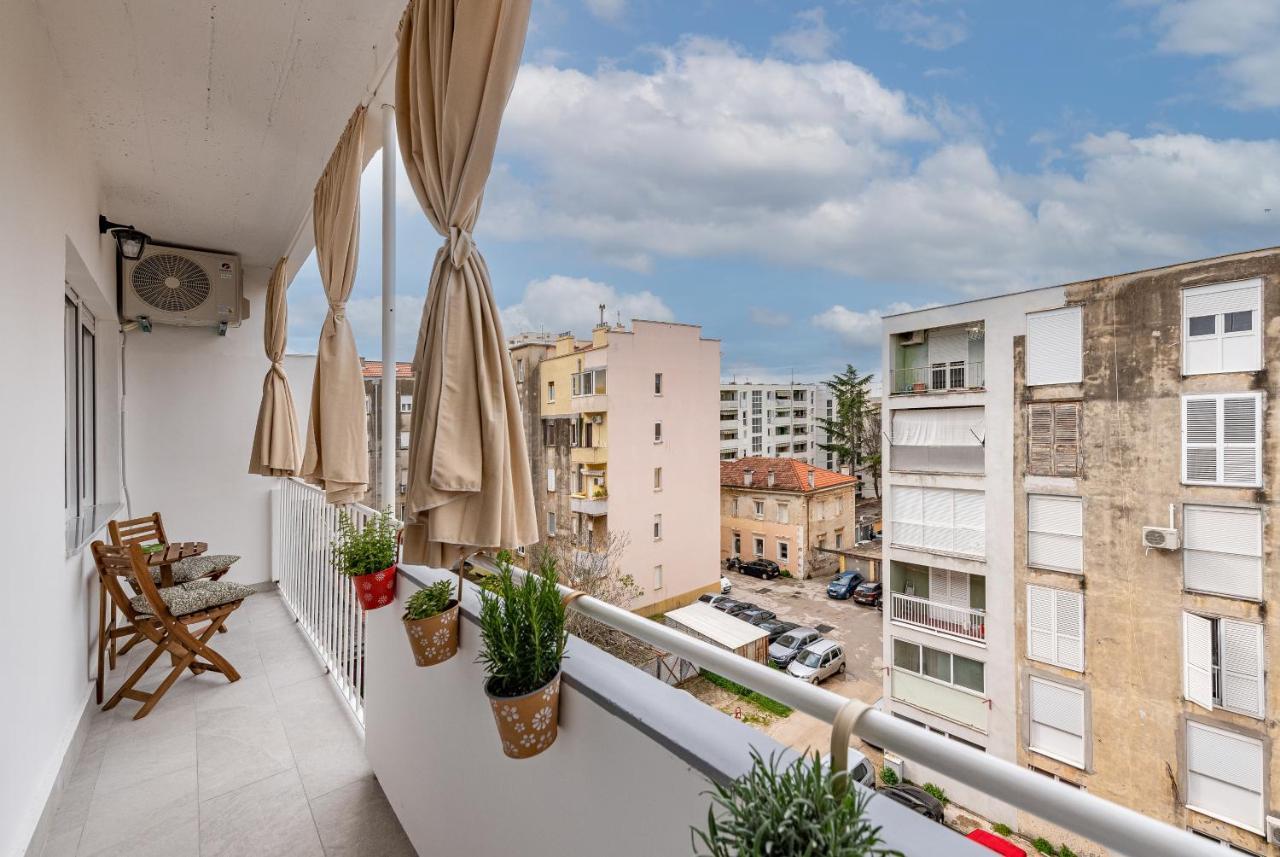 Ferienwohnung Urban Vibe Zadar Exterior foto
